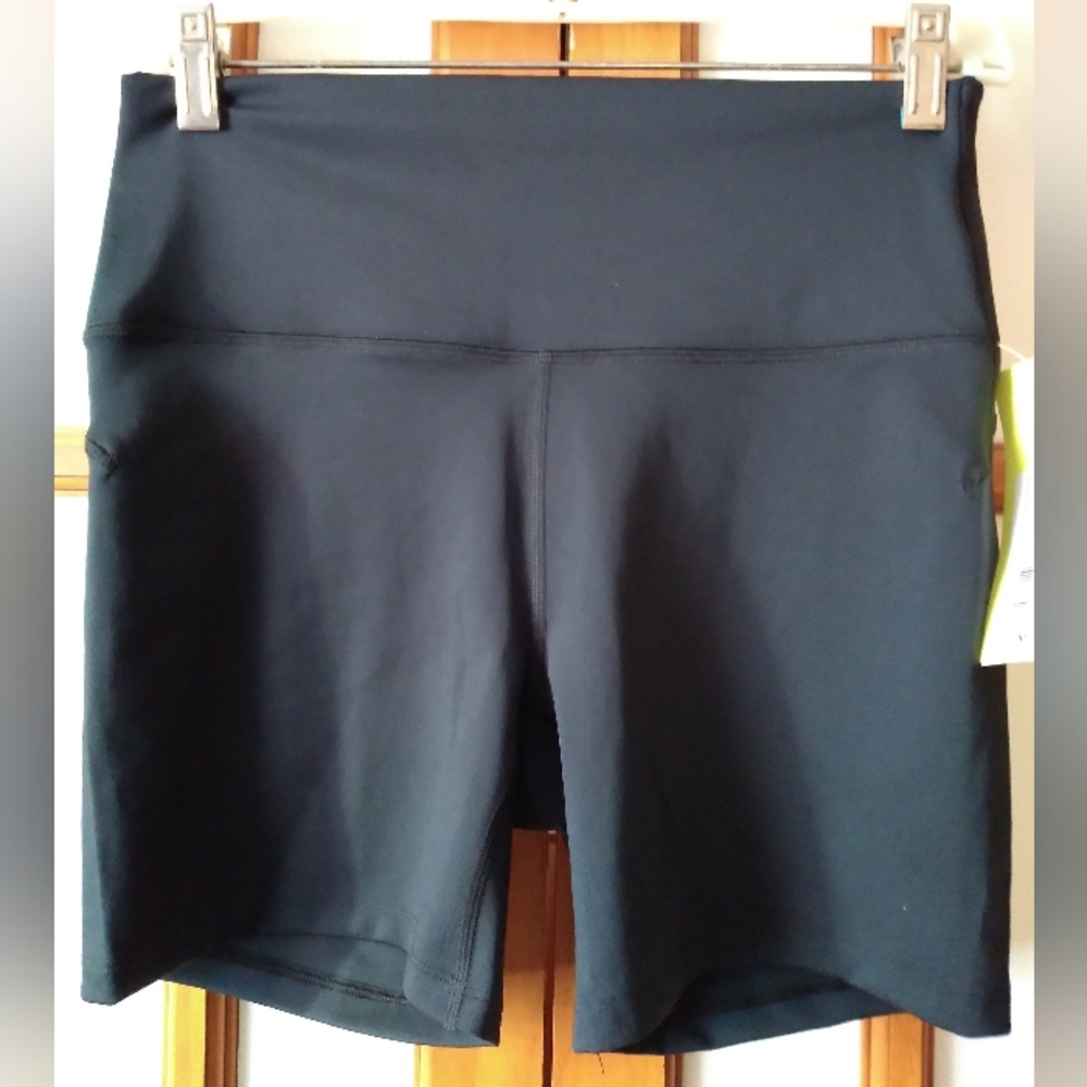 Women's All In Motion Black Athletic Shorts, New With Tag